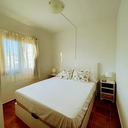 Apartamento Precioso Residencial Con Piscina *